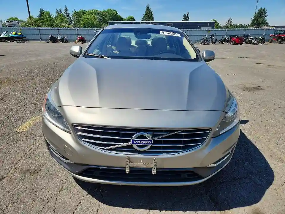 LYV612TK1GB101206 2016 VOLVO S60-4