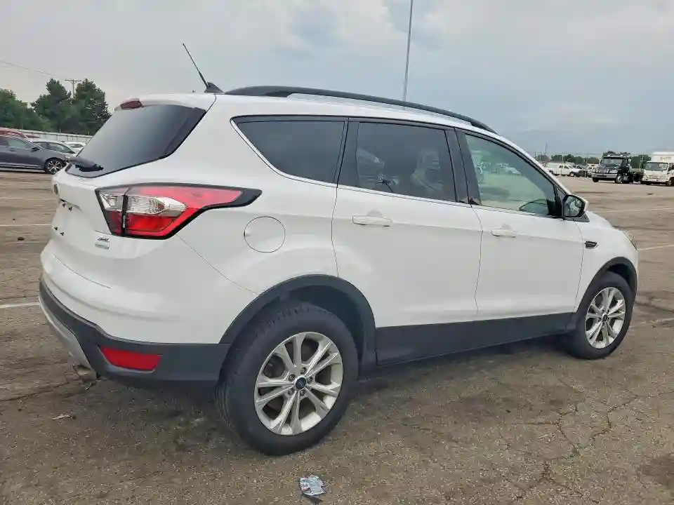 1FMCU0HD8JUD48854 2018 FORD ESCAPE-2