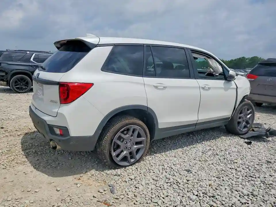5FNYF8H58PB038099 2023 HONDA PASSPORT-2