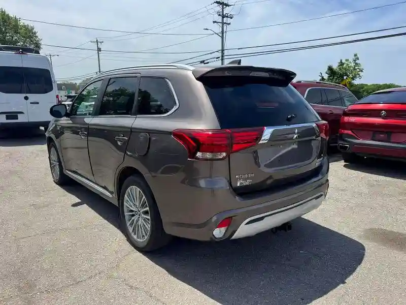 JA4J24A51KZ037793 2019 MITSUBISHI OUTLANDER-2