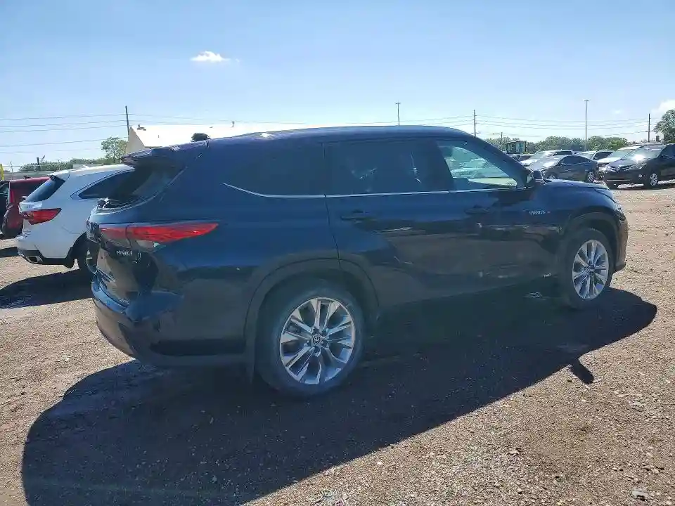 5TDDBRCH9MS536577 2021 TOYOTA HIGHLANDER-2