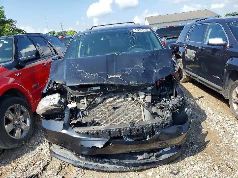 2C4RDGCG1KR595737 2019 DODGE CARAVAN-4