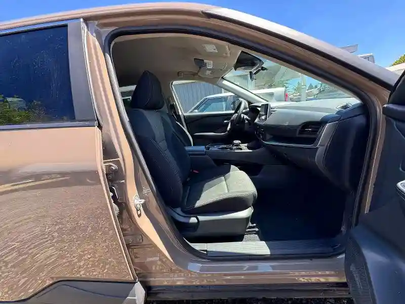 5N1BT3BA8SC776011 2025 NISSAN ROGUE-4