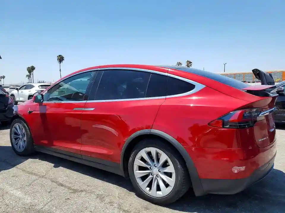 5YJXCBE27HF034851 2017 TESLA MODEL X-1
