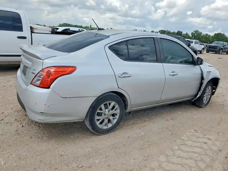 3N1CN7APXKL823854 2019 NISSAN VERSA-2