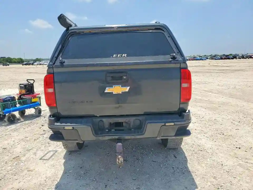 1GCGSCEN8J1130814 2018 CHEVROLET COLORADO-5