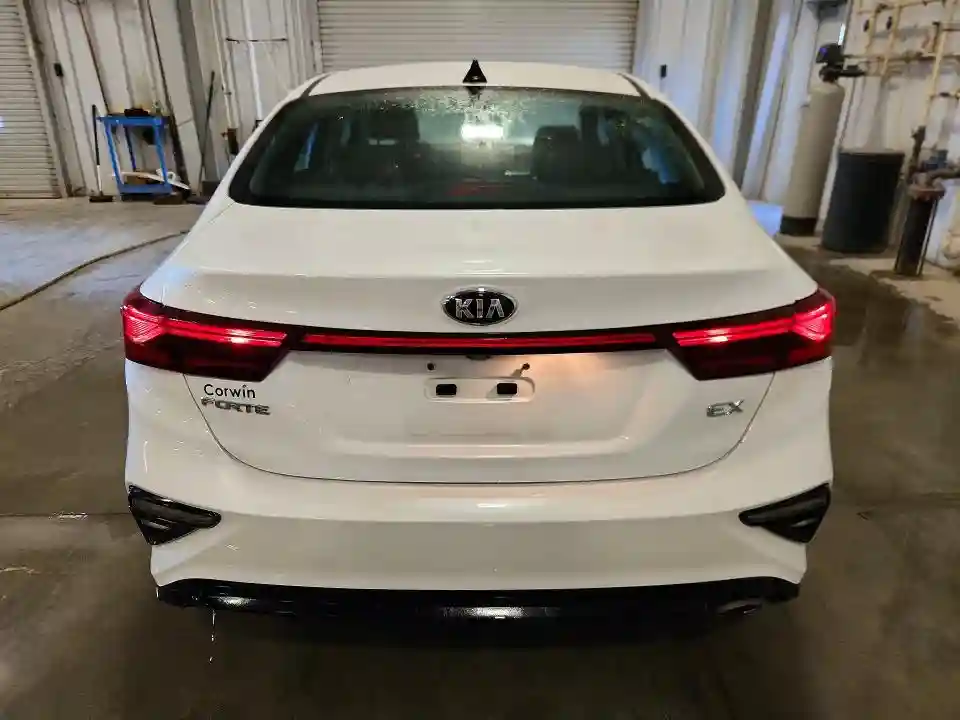 3KPF54AD8LE148686 2020 KIA FORTE-5