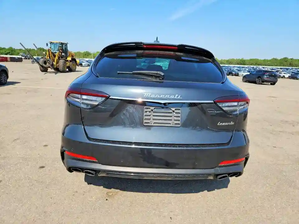 ZN661YUM5NX407988 2022 MASERATI LEVANTE MO-5