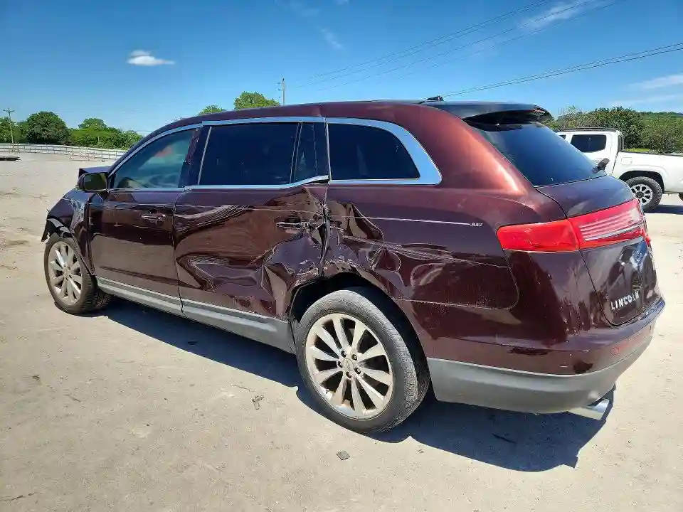 2LMHJ5FR7ABJ28030 2010 LINCOLN MKT-1