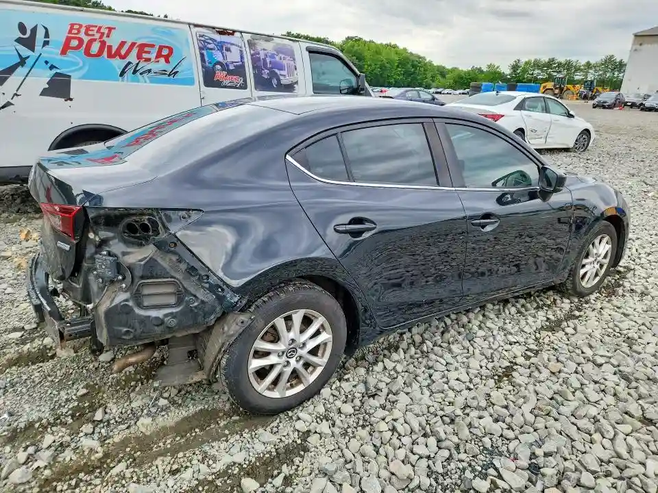 3MZBN1U77JM225938 2018 MAZDA 3-2