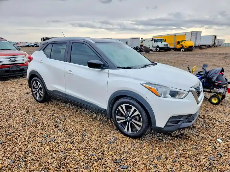 3N1CP5CU4KL526631 2019 NISSAN KICKS-3