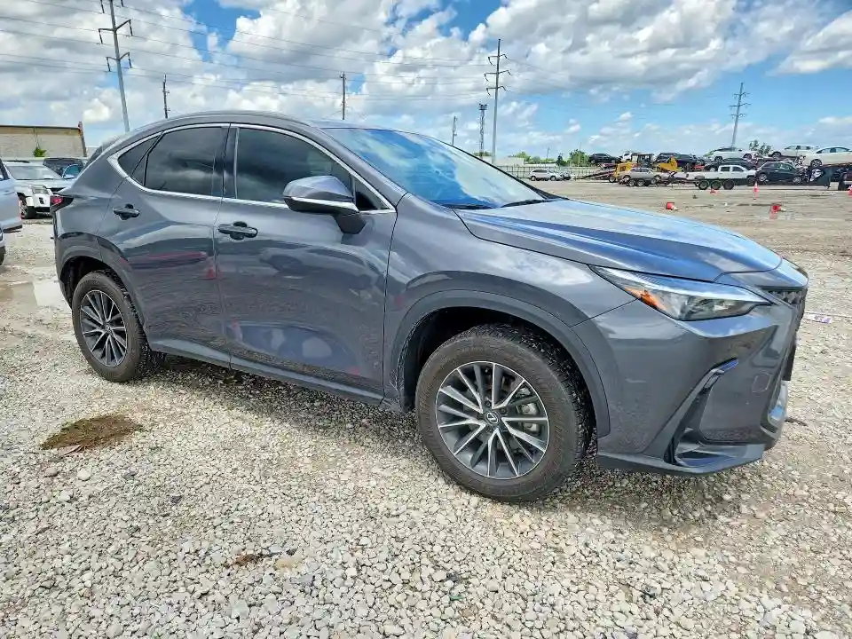 2T2GDCAZ4SC018006 2025 LEXUS NX-3