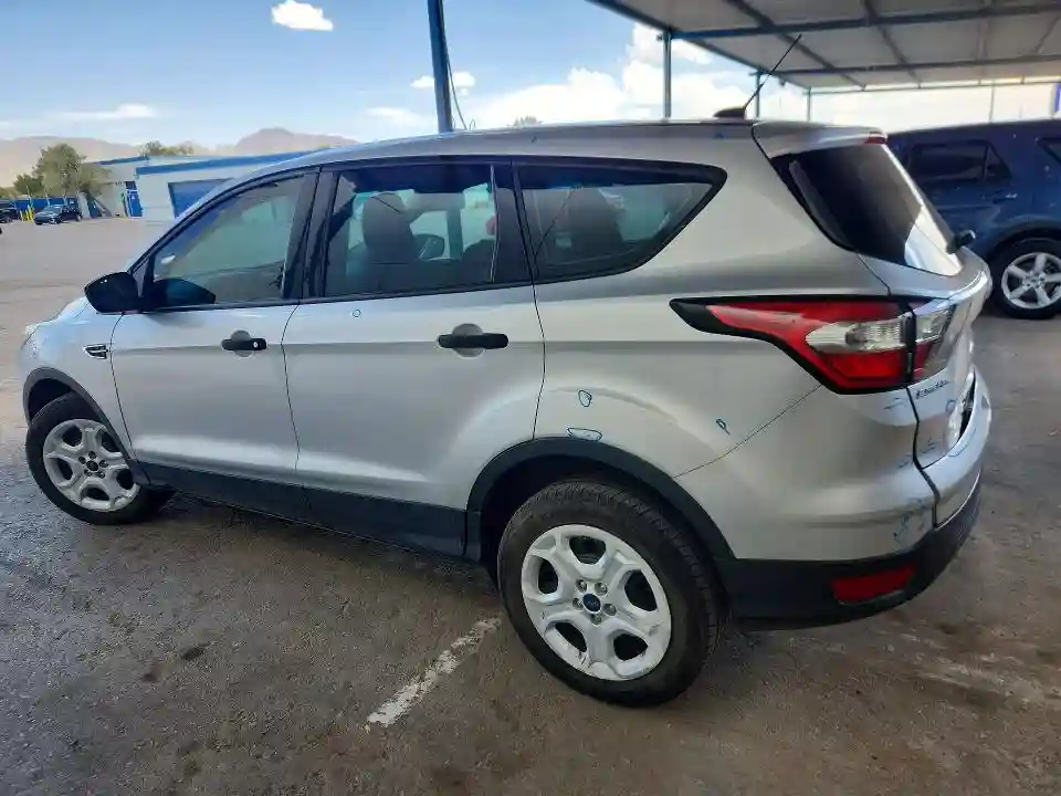 1FMCU0F72JUC76255 2018 FORD ESCAPE-1