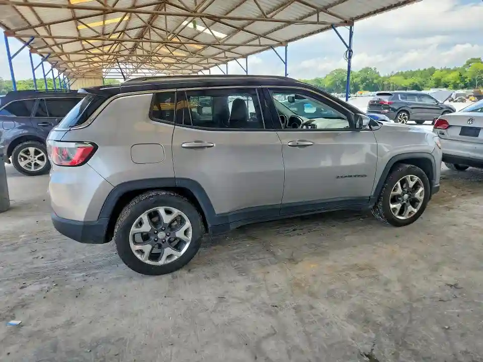 3C4NJCCB8LT194012 2020 JEEP COMPASS-2