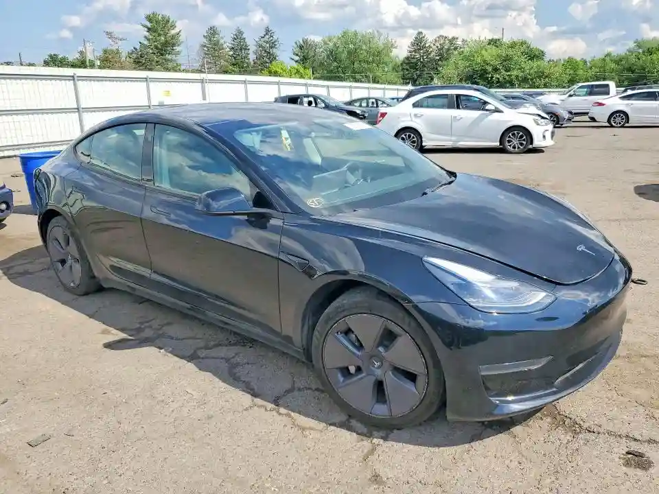 5YJ3E1EA8PF422776 2023 TESLA MODEL 3-3