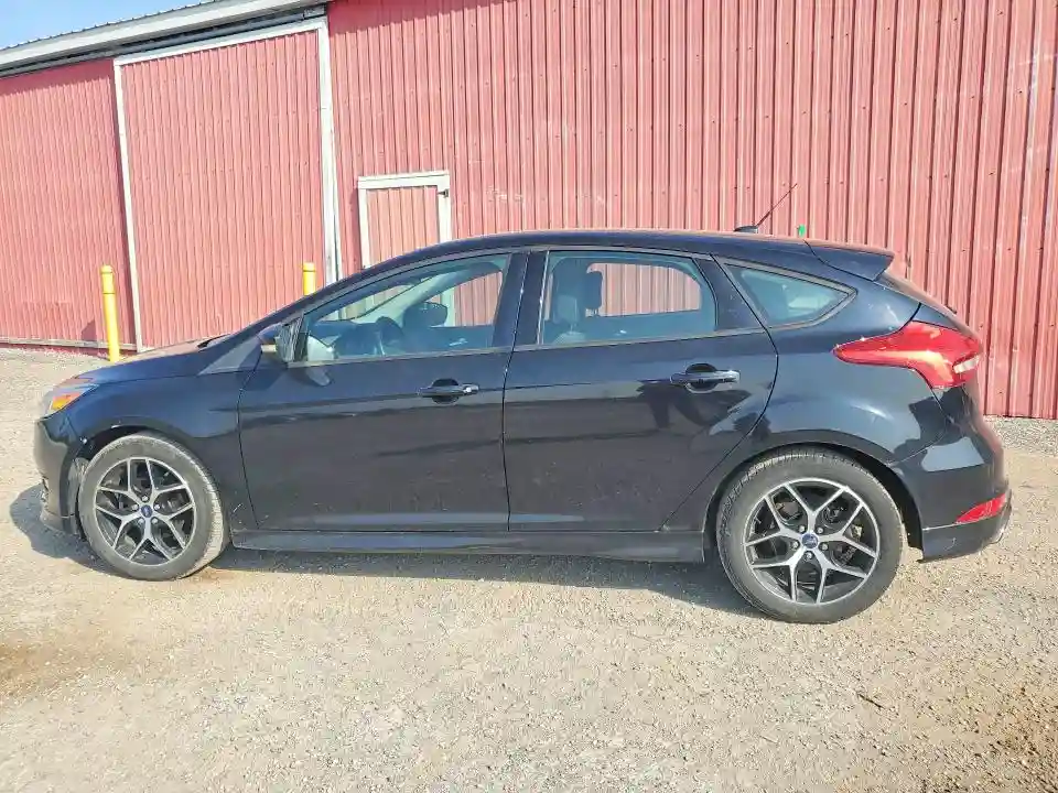 1FADP3K20JL305825 2018 FORD FOCUS-1