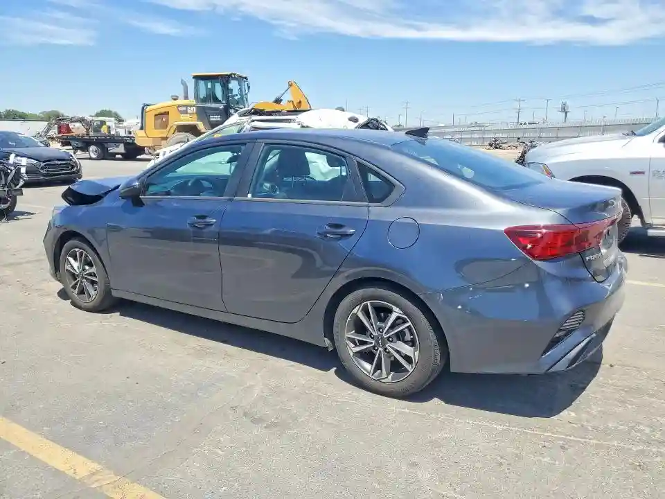 3KPF24ADXNE471911 2022 KIA FORTE-1