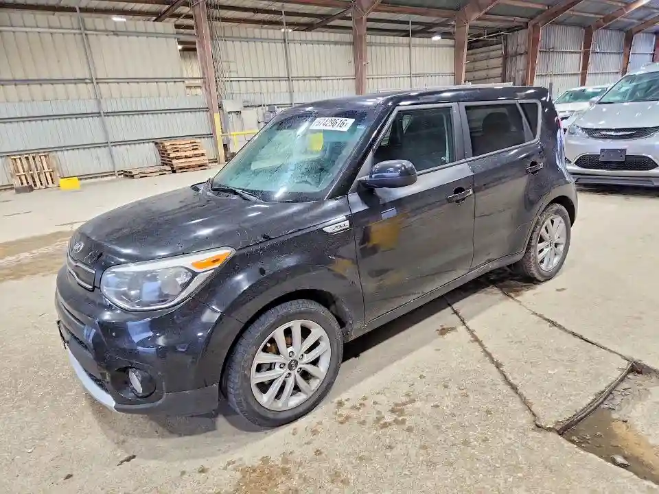 KNDJP3A55J7602994 2018 KIA SOUL-0