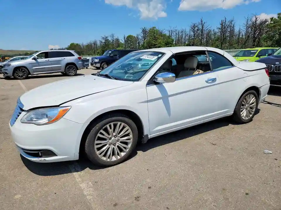 1C3BC7EGXBN554851 2011 CHRYSLER 200-0