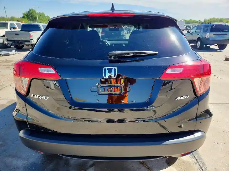 3CZRU6H59JG711007 2018 HONDA HR-V-5