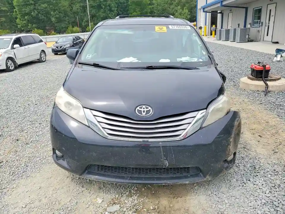 5TDYK3DC3FS584158 2015 TOYOTA SIENNA-4