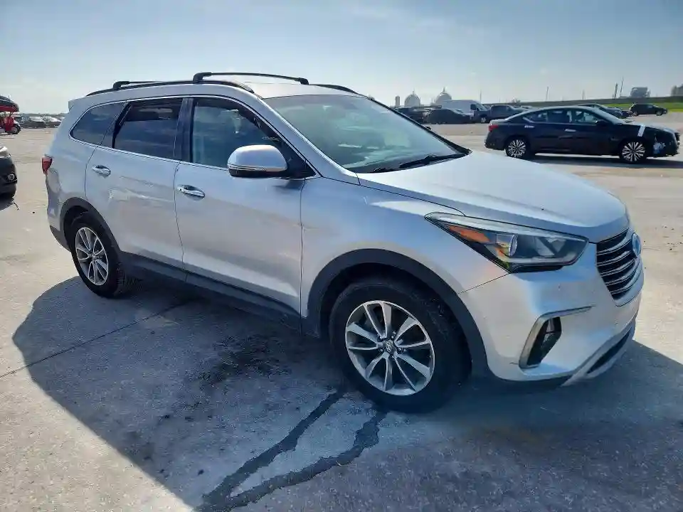KM8SN4HFXHU233720 2017 HYUNDAI SANTA FE-3