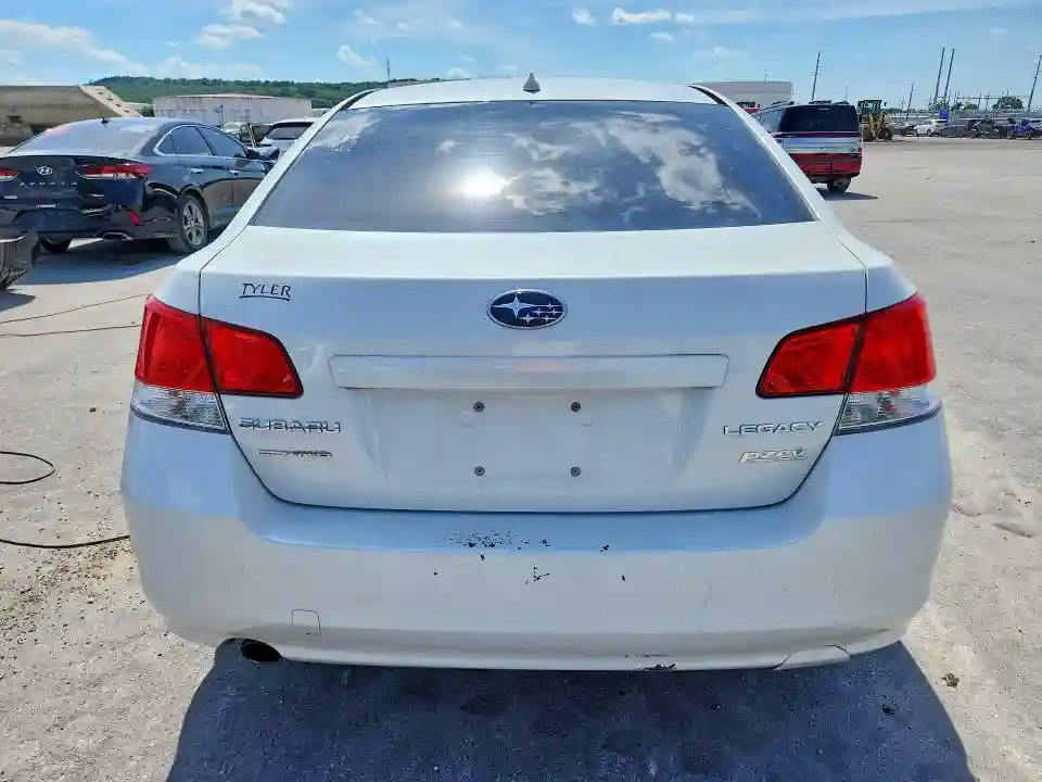 4S3BMBC63E3023030 2014 SUBARU LEGACY-5