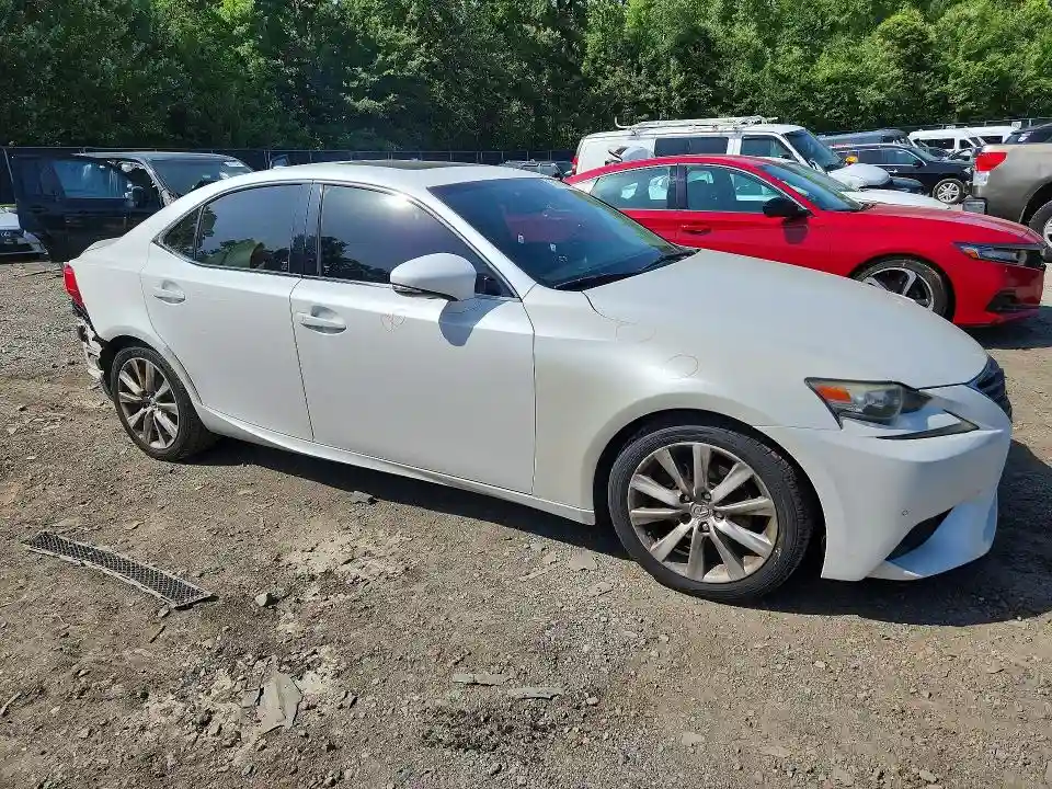 JTHBF1D27E5015564 2014 LEXUS IS-3