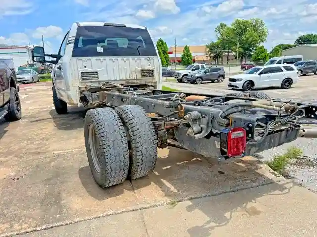 1FDRF3GT1JEB69774 2018 FORD F350-2