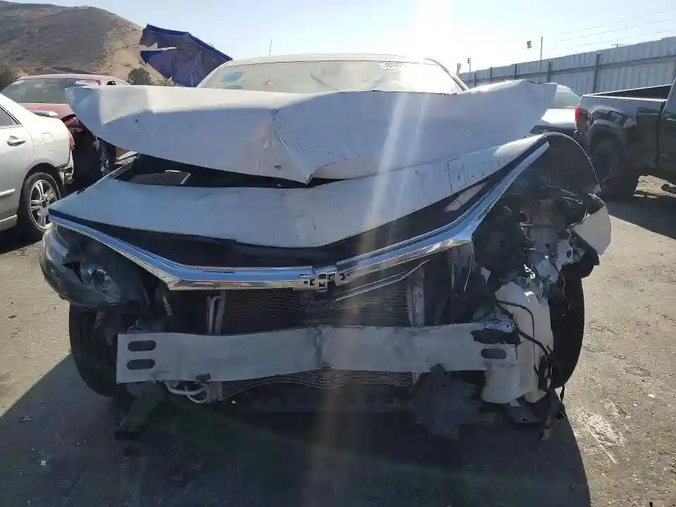 1G1ZB5ST3KF204600 2019 CHEVROLET MALIBU-4