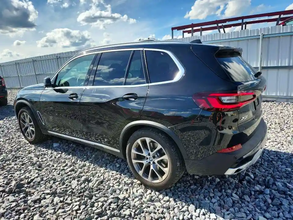 5UXCR6C0XP9R85140 2023 BMW X5-1