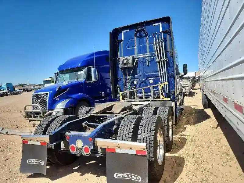 1FUJHHDR0MLMA3263 2021 FREIGHTLINER ALL OTHER-3