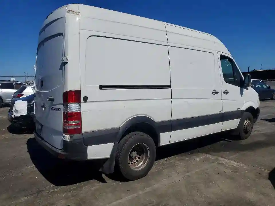 WD3PF0CC1D5725970 2013 MERCEDES-BENZ SPRINTER 3-2