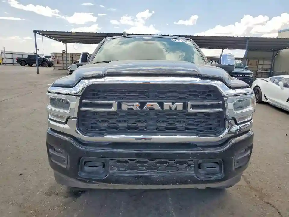 3C6UR5FJXPG588023 2023 RAM 2500-4