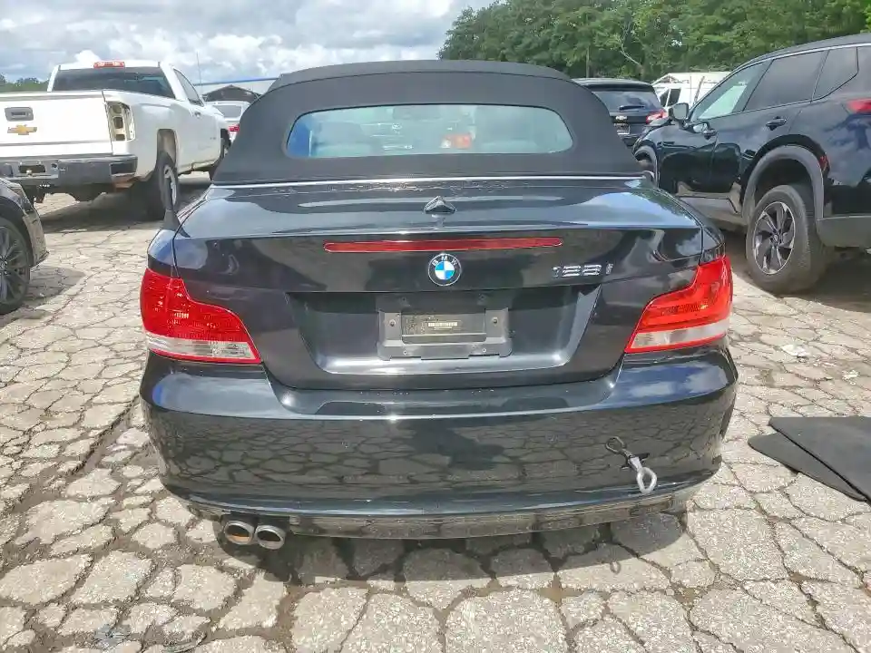 WBAUN1C5XDVR01849 2013 BMW 1 SERIES-5