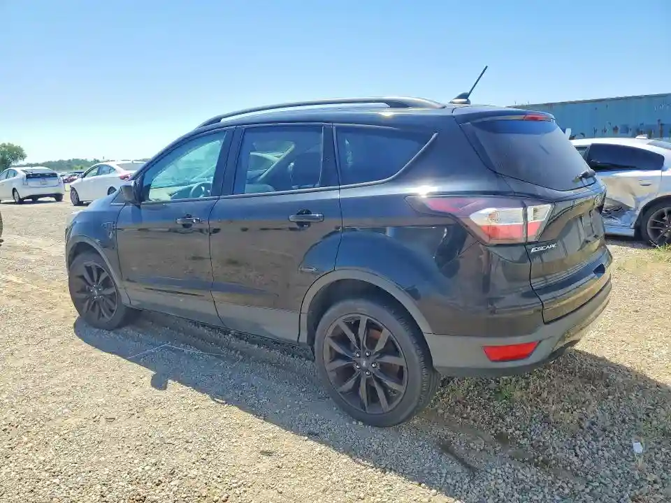 1FMCU9GD0JUA57139 2018 FORD ESCAPE-1