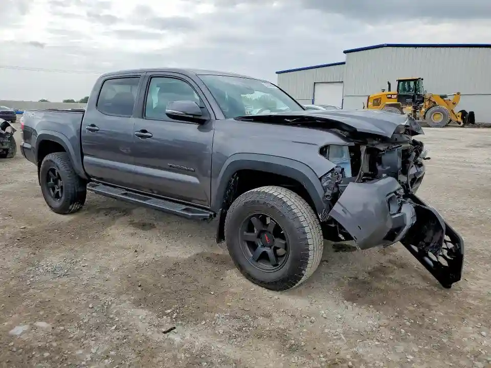 5TFCZ5AN0LX225623 2020 TOYOTA TACOMA TRD-3