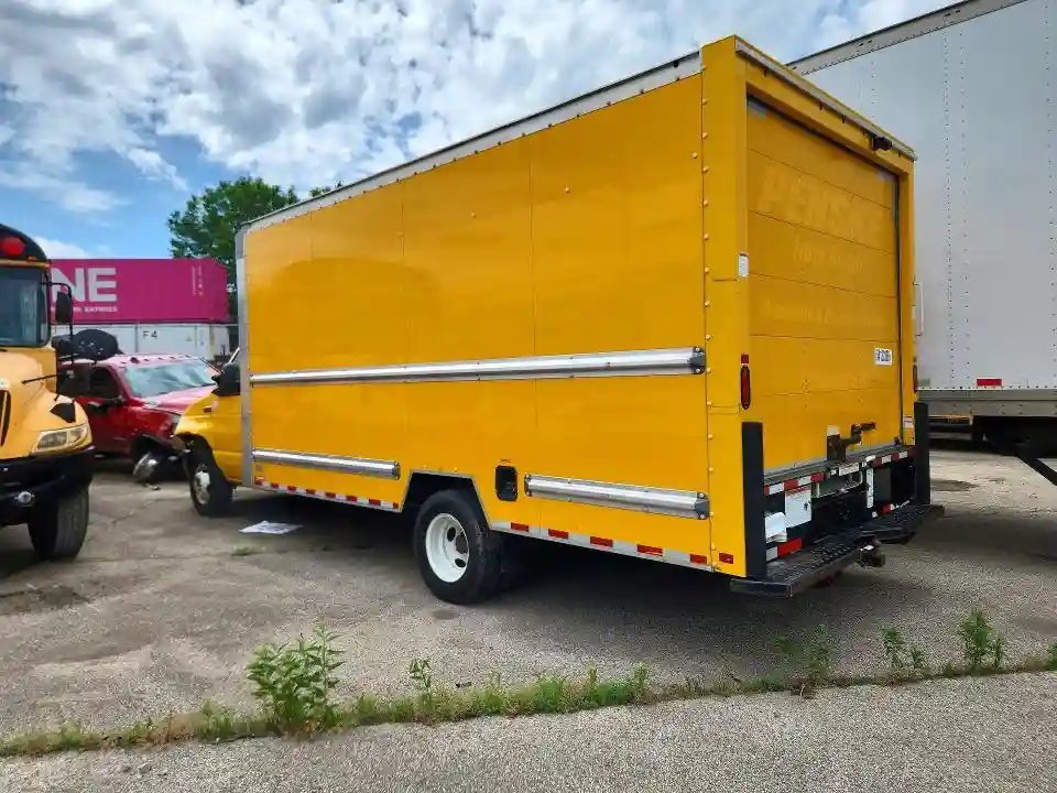 1FDWE3FNXNDC04011 2022 FORD ECONOLINE-1