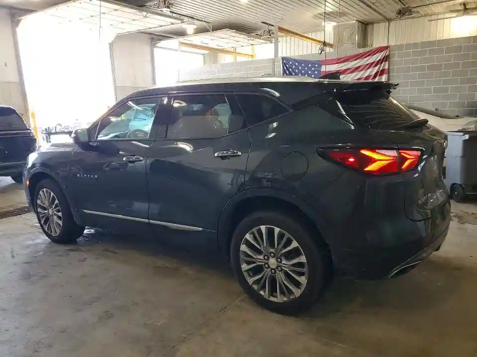 3GNKBKRS9KS694760 2019 CHEVROLET BLAZER-1