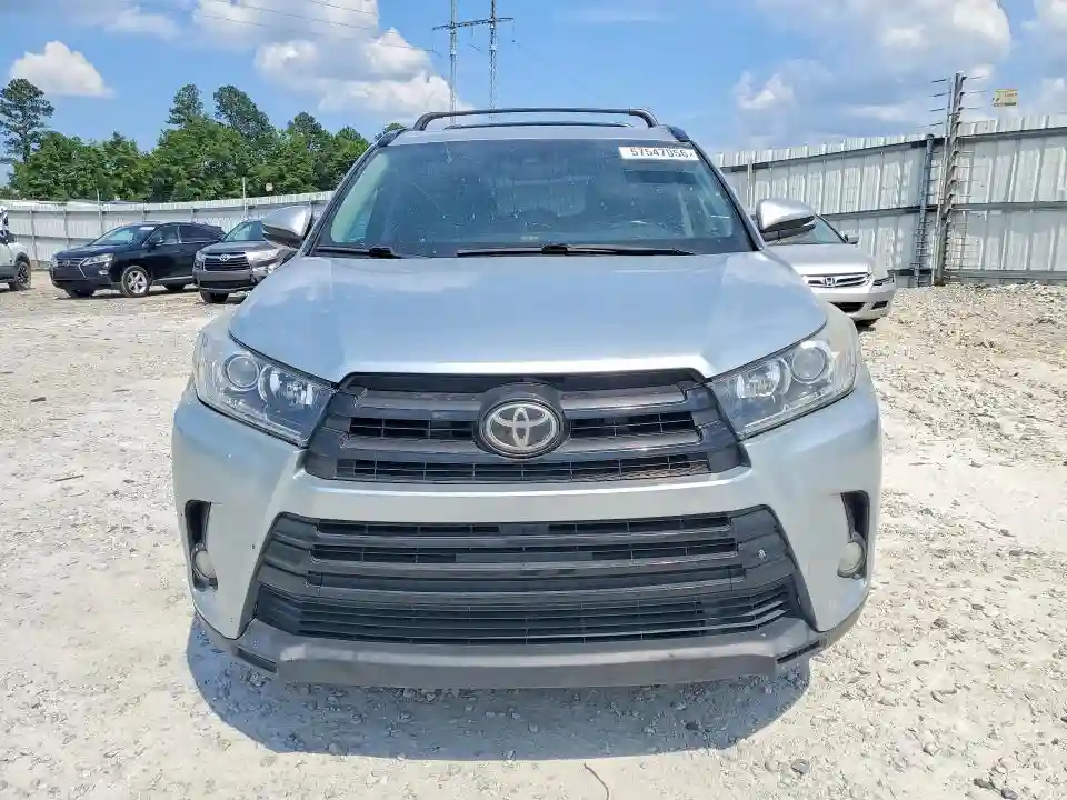 5TDKZRFH4HS517701 2017 TOYOTA HIGHLANDER-4