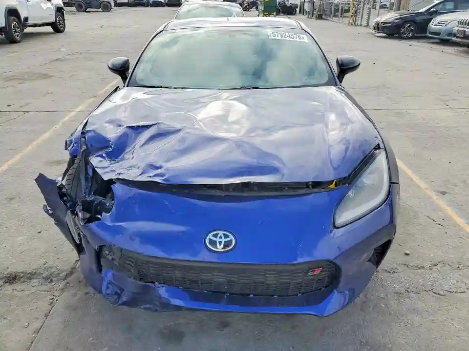 JF1ZNBE12S9755953 2025 TOYOTA-4