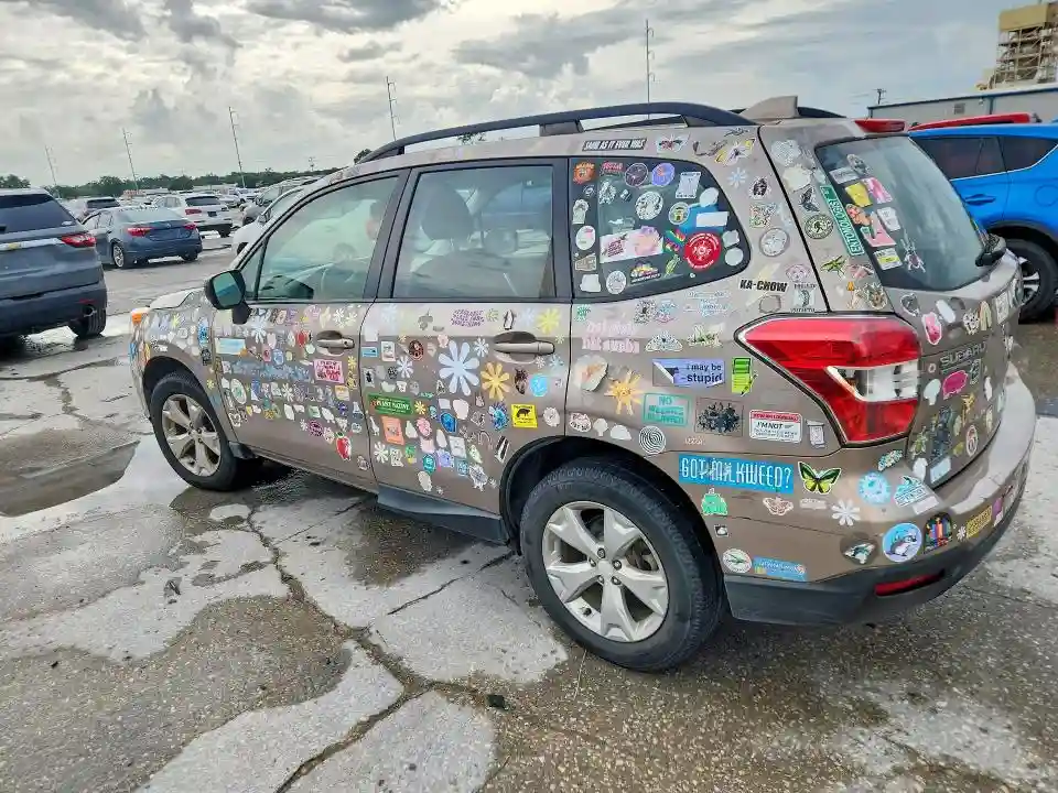 JF2SJABC1GH411035 2016 SUBARU FORESTER-1