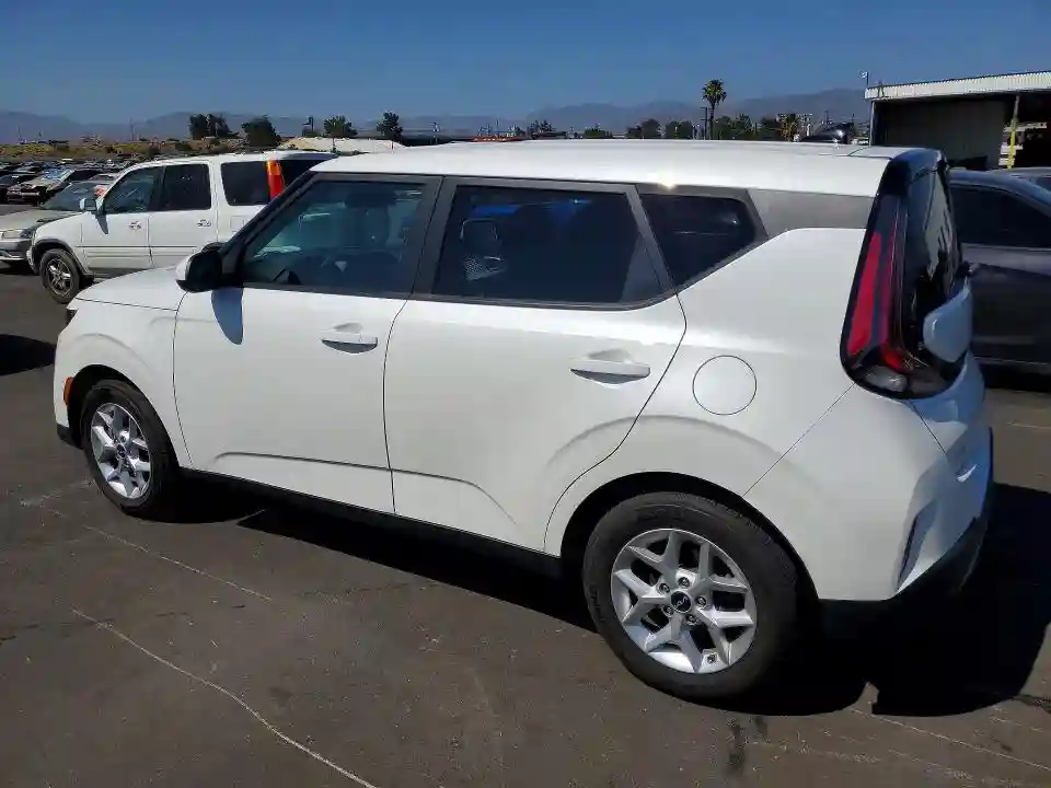 KNDJ23AU9P7851474 2023 KIA SOUL-1