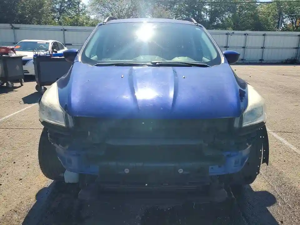 1FMCU0G99FUB92439 2015 FORD ESCAPE-4