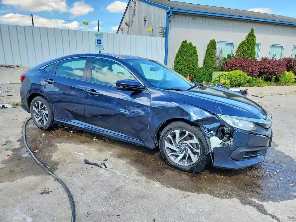 2HGFC2F74JH522596 2018 HONDA CIVIC-3
