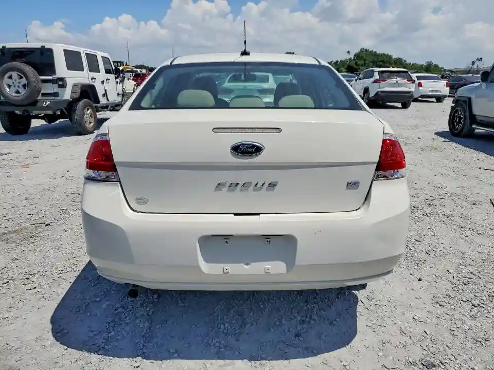 1FAHP3FN0BW187426 2011 FORD FOCUS-5