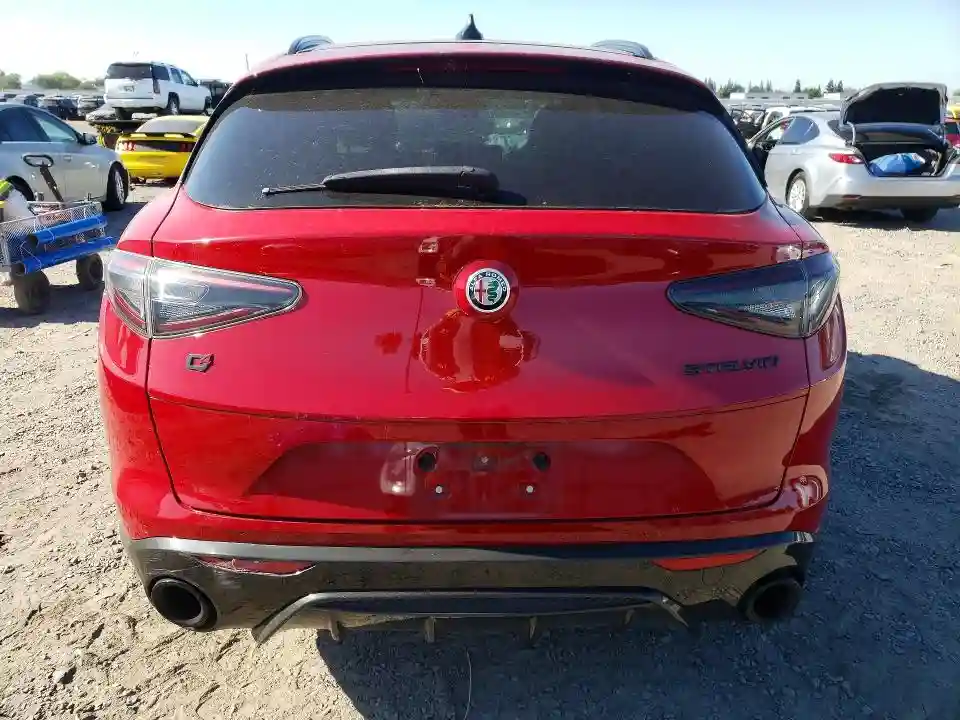 ZASPAKBN5M7D18815 2021 ALFA ROMEO STELVIO-5