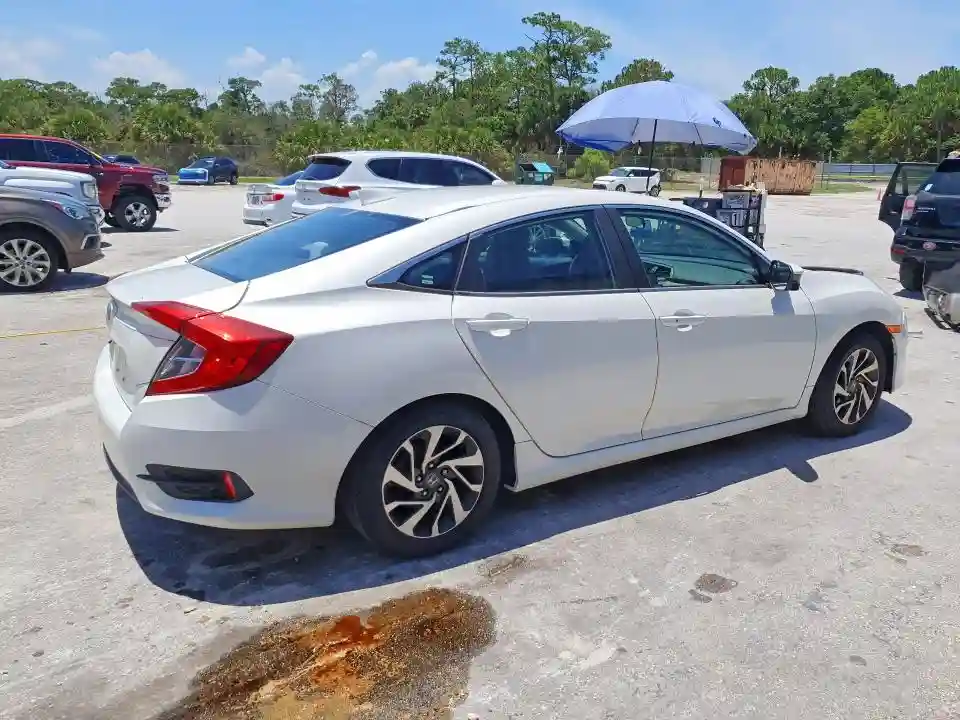 19XFC2F71JE005878 2018 HONDA CIVIC-2