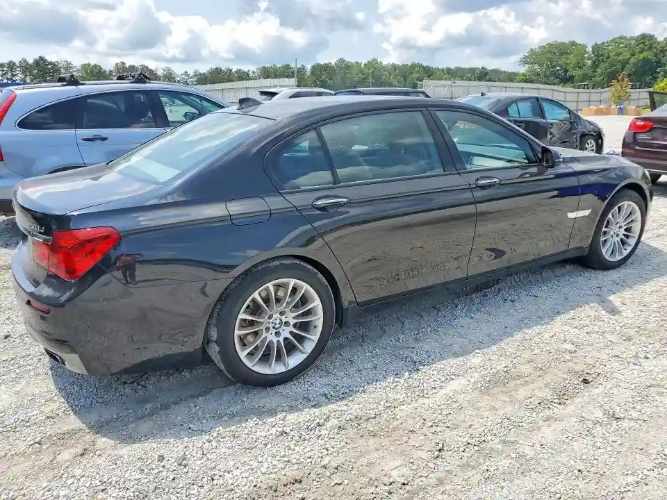 WBAYF8C56ED652965 2014 BMW 7 SERIES-2