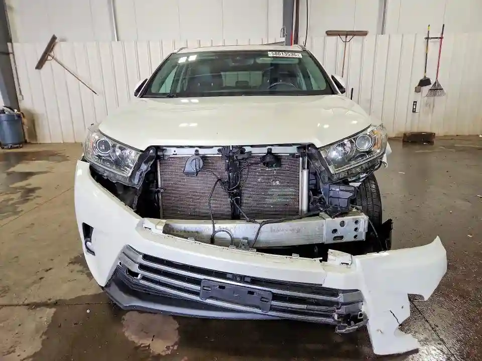 5TDDZRFH6JS814080 2018 TOYOTA HIGHLANDER-4